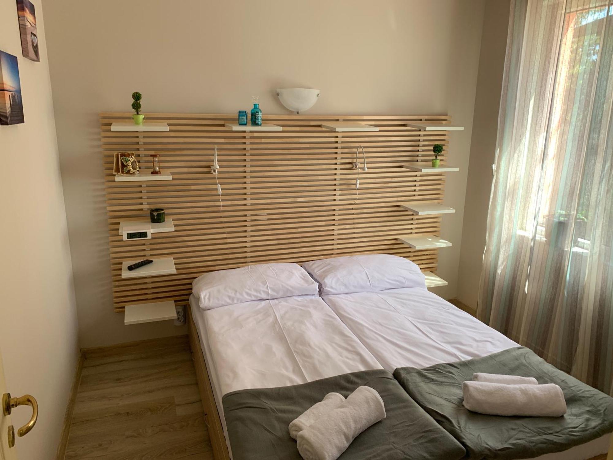 Sunray Guest House, Private Rooms & Apartment With Lovely Sea View Варна Екстер'єр фото